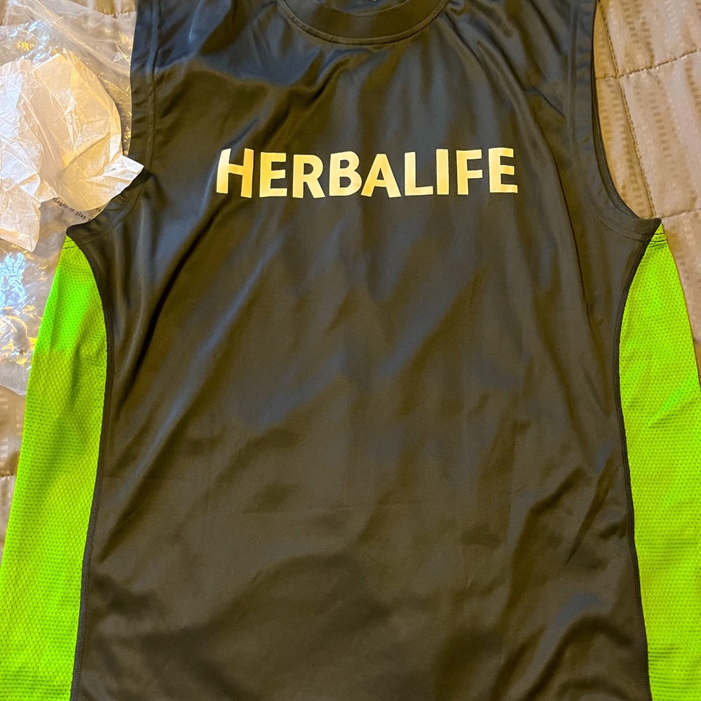 New Herbalife Men's Tank Top Shirt XL